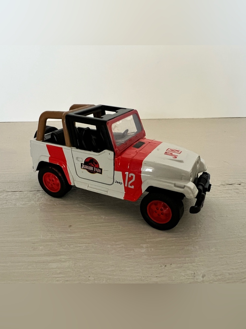 Jurassic Park Jeep Wrangler #12 2015 4” Diecast Universal JP Movie Vehicle